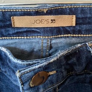 Joe’s high waisted distressed jeans, size 29